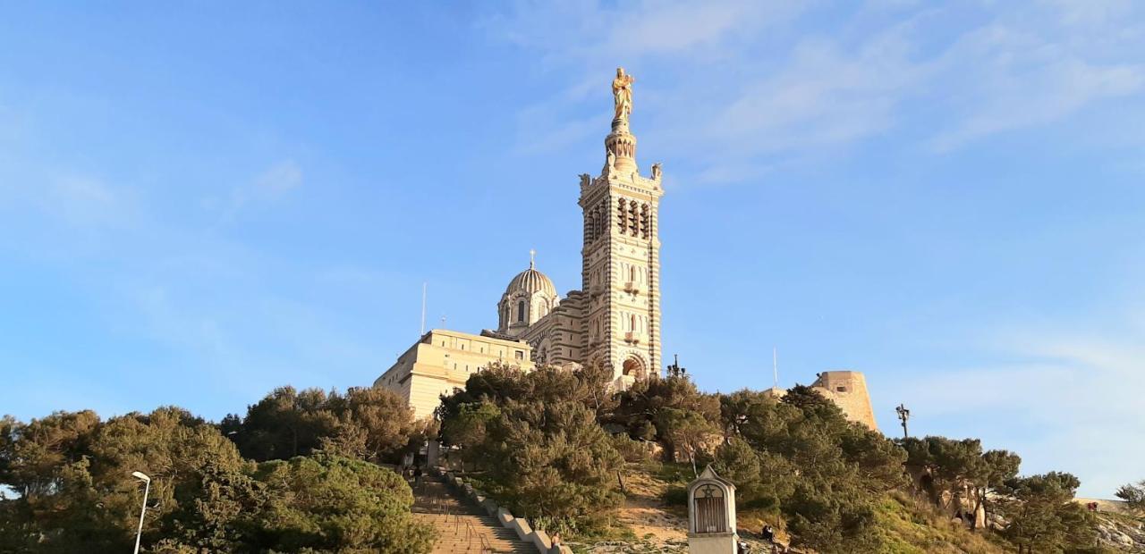 La Perle De St Victor Lägenhet Marseille Exteriör bild